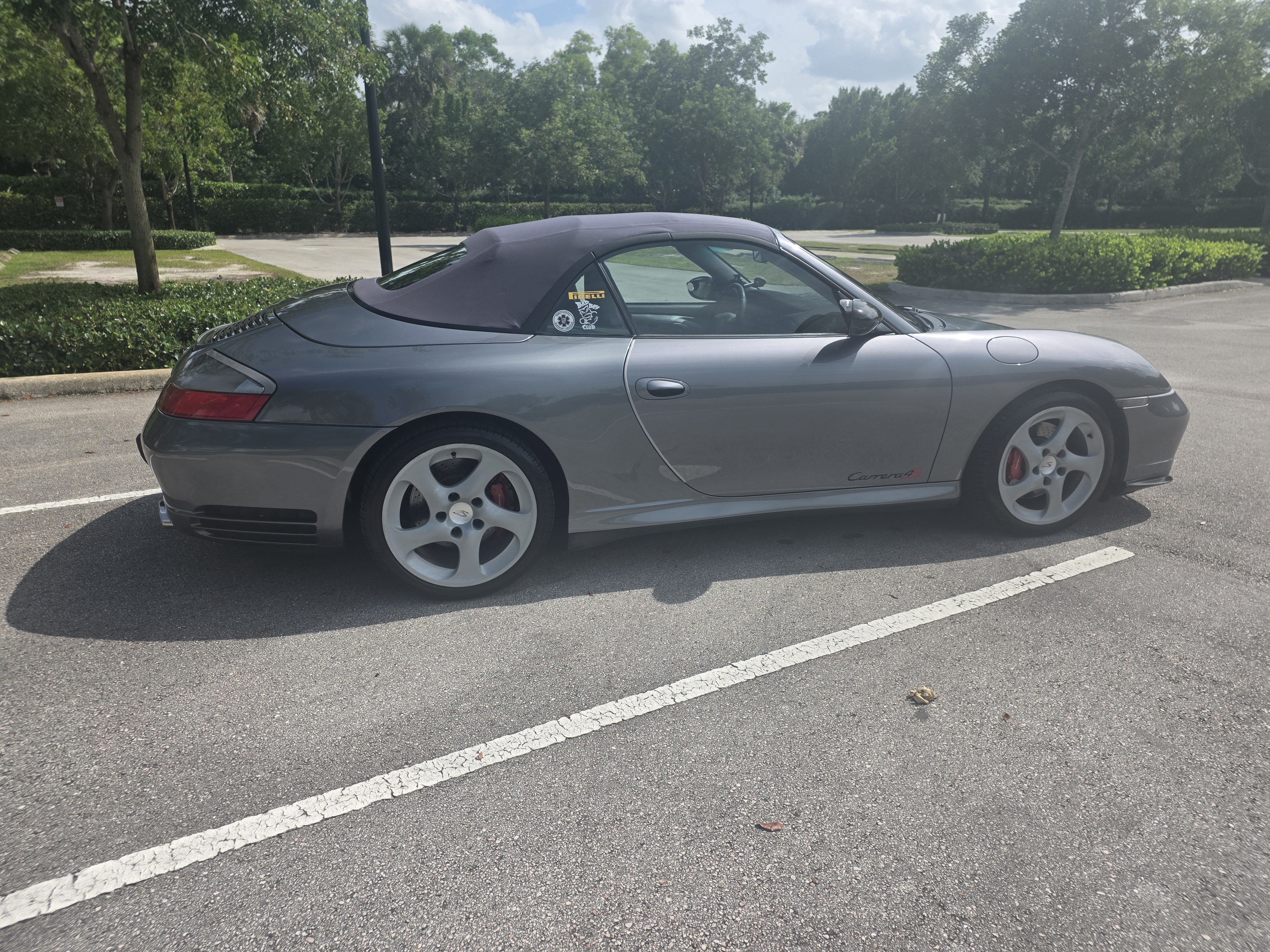 Used 2004 Porsche 911 Carrera 4S AWD/4WD image 8