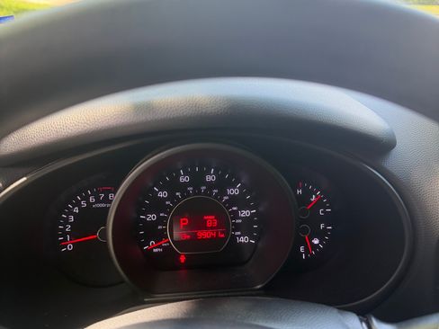 Used 2016 Kia Soul FWD image 8