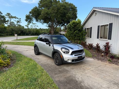 Used 2016 MINI Cooper Countryman S FWD image 4