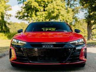 Used 2022 Audi RS e-tron GT image 1