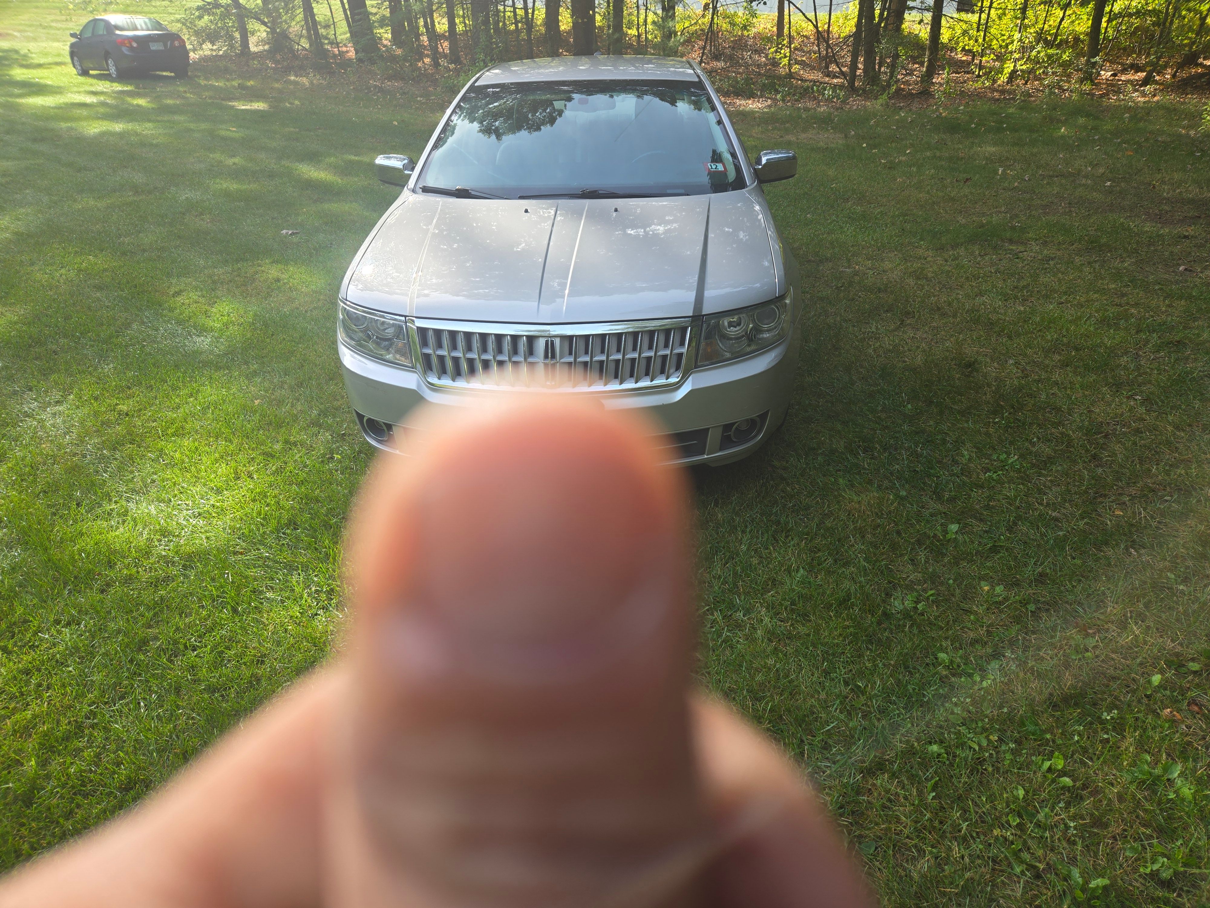 Used 2008 Lincoln MKZ FWD image 2