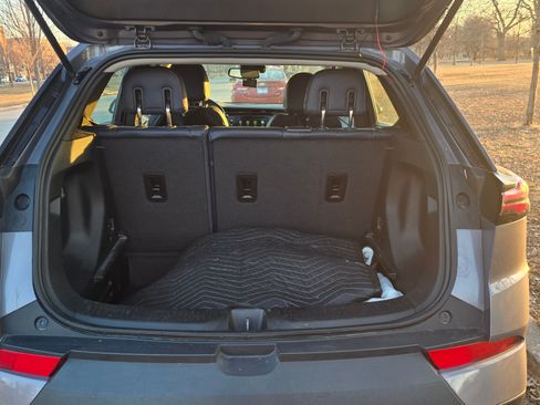 Used 2023 Chevrolet Bolt EUV LT w/ Convenience Package image 14