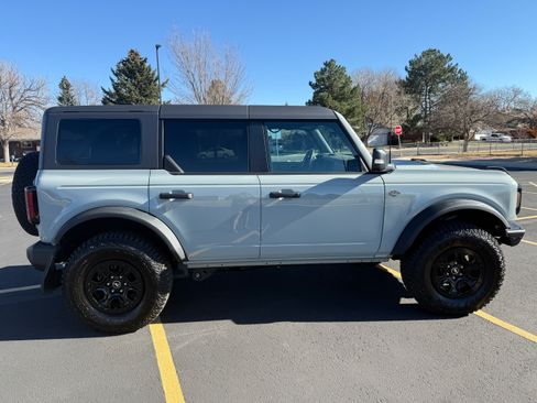 Used 2024 Ford Bronco Wildtrak image 11