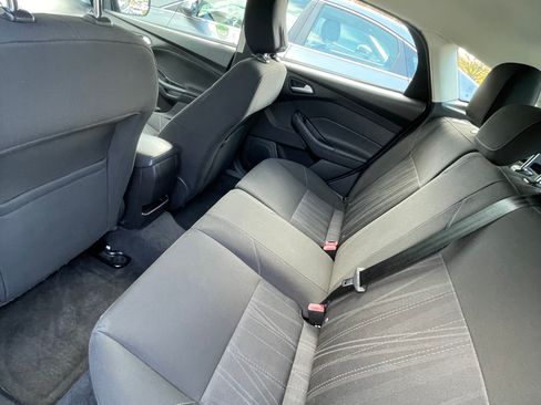 Used 2015 Ford Focus SE image 15