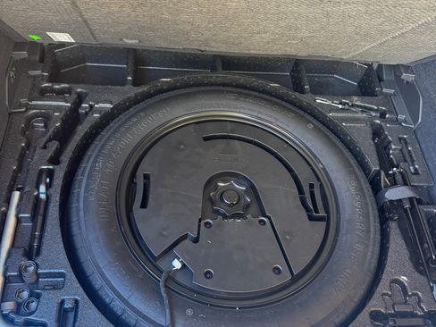 Used 2020 Audi Q3 2.0T Premium image 19