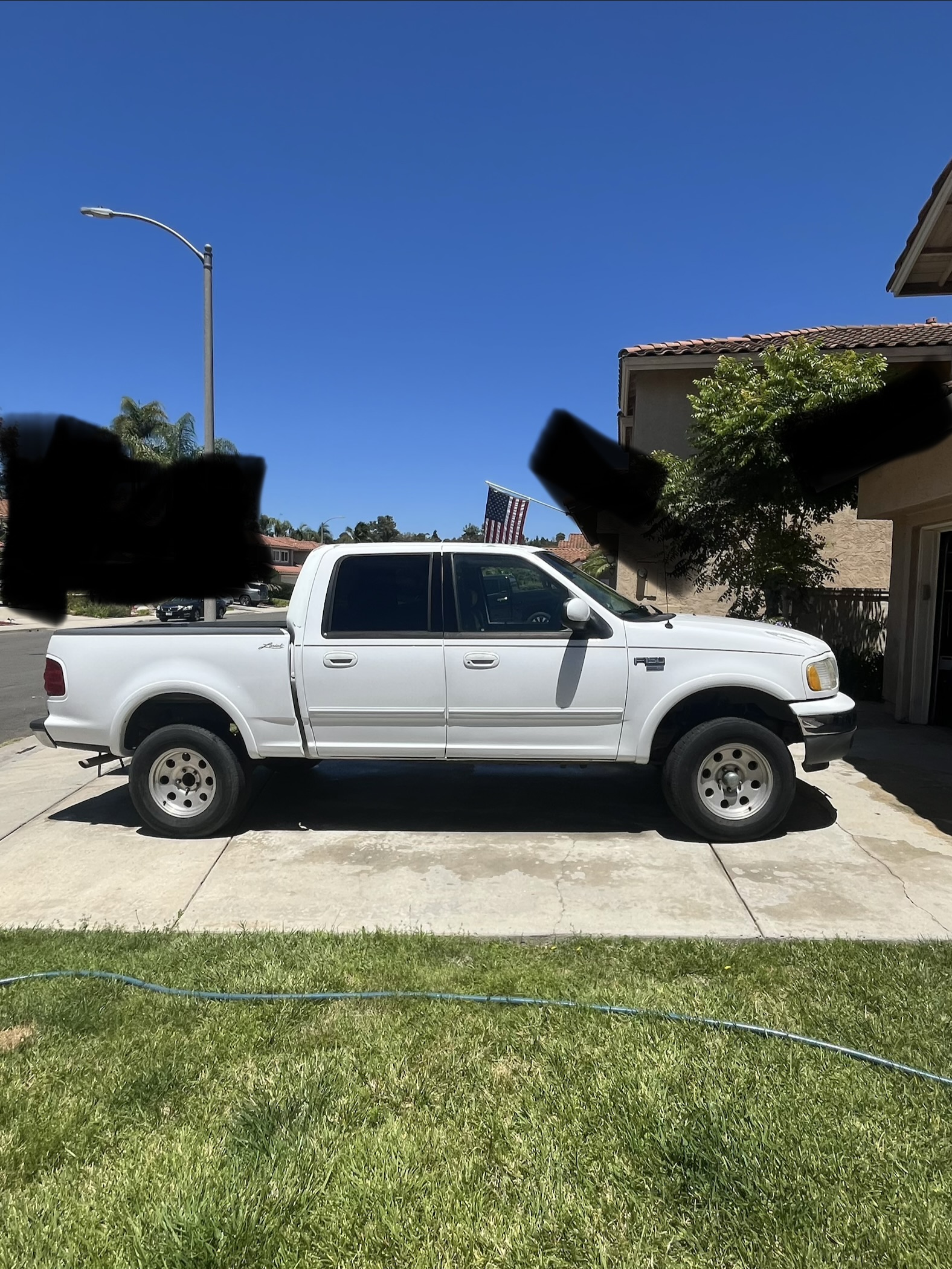 Used 2002 Ford F150 4x4 SuperCrew image 1