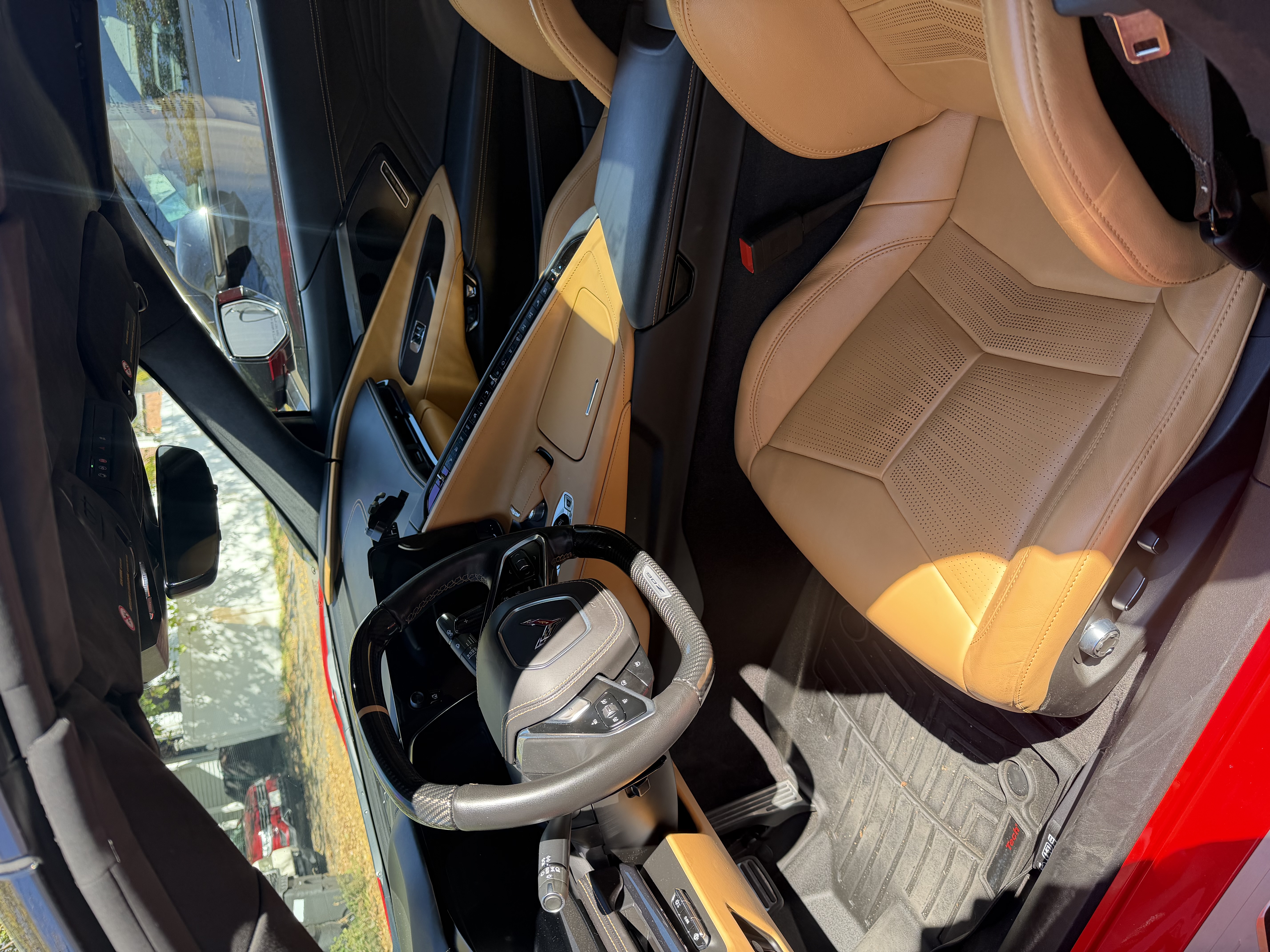 Used 2023 Chevrolet Corvette Z06 w/ Stealth Interior Trim Package RWD image 17