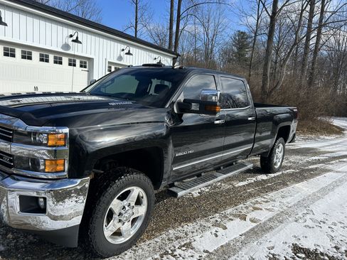 Used 2015 Chevrolet Silverado 2500 LTZ w/ Duramax Plus Package image 1