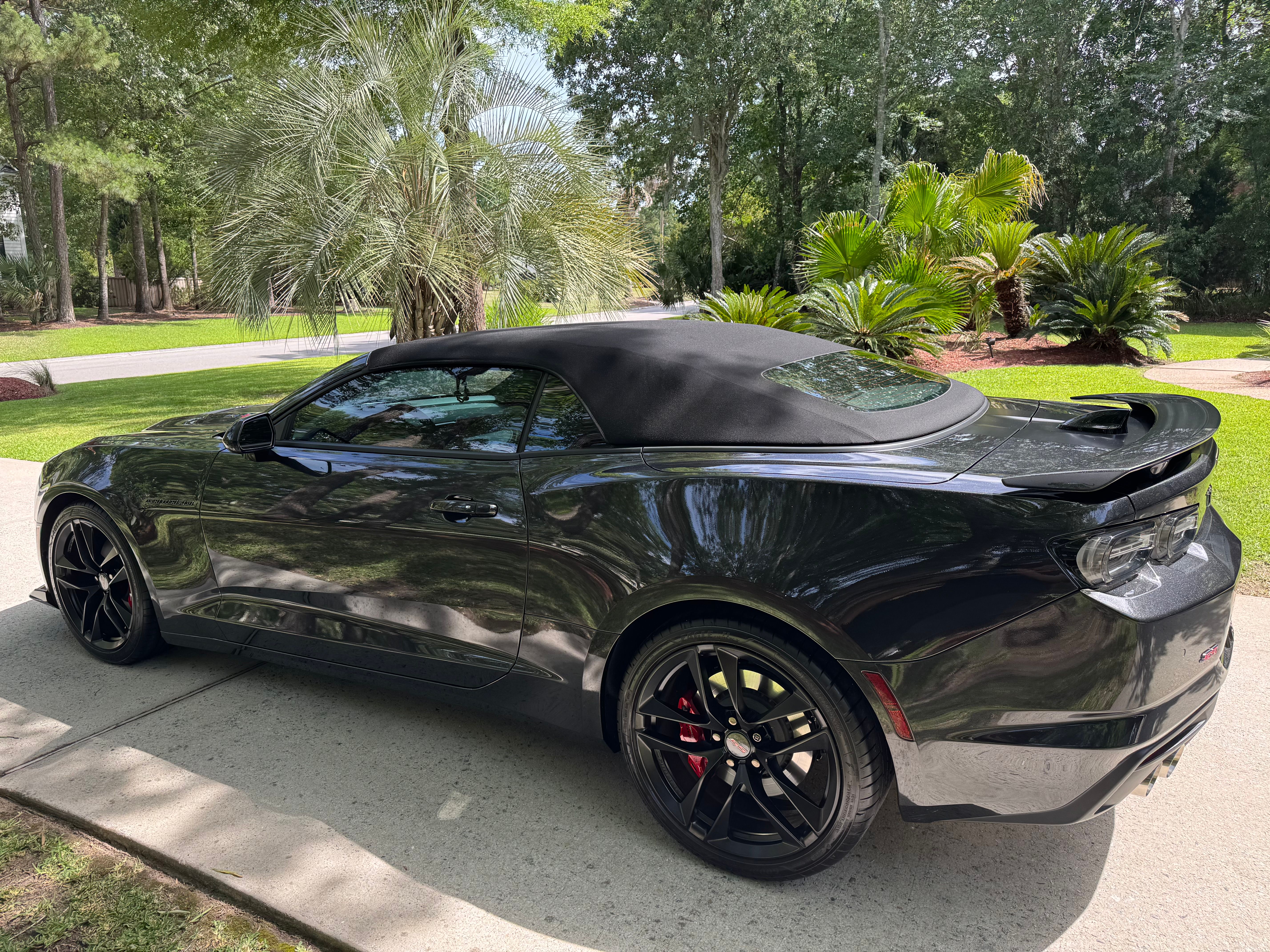 Used 2024 Chevrolet Camaro SS RWD image 4