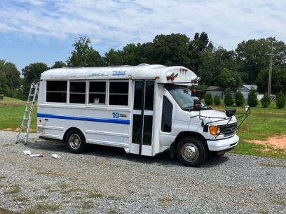 Used 2005 Ford E-350 and Econoline 350 Super Duty