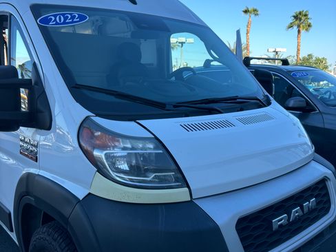 Used 2022 RAM ProMaster 2500 w/ Driver Convenience Group image 4