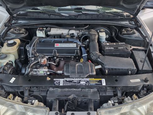 Used 1999 Saturn S-Series SC2 image 13