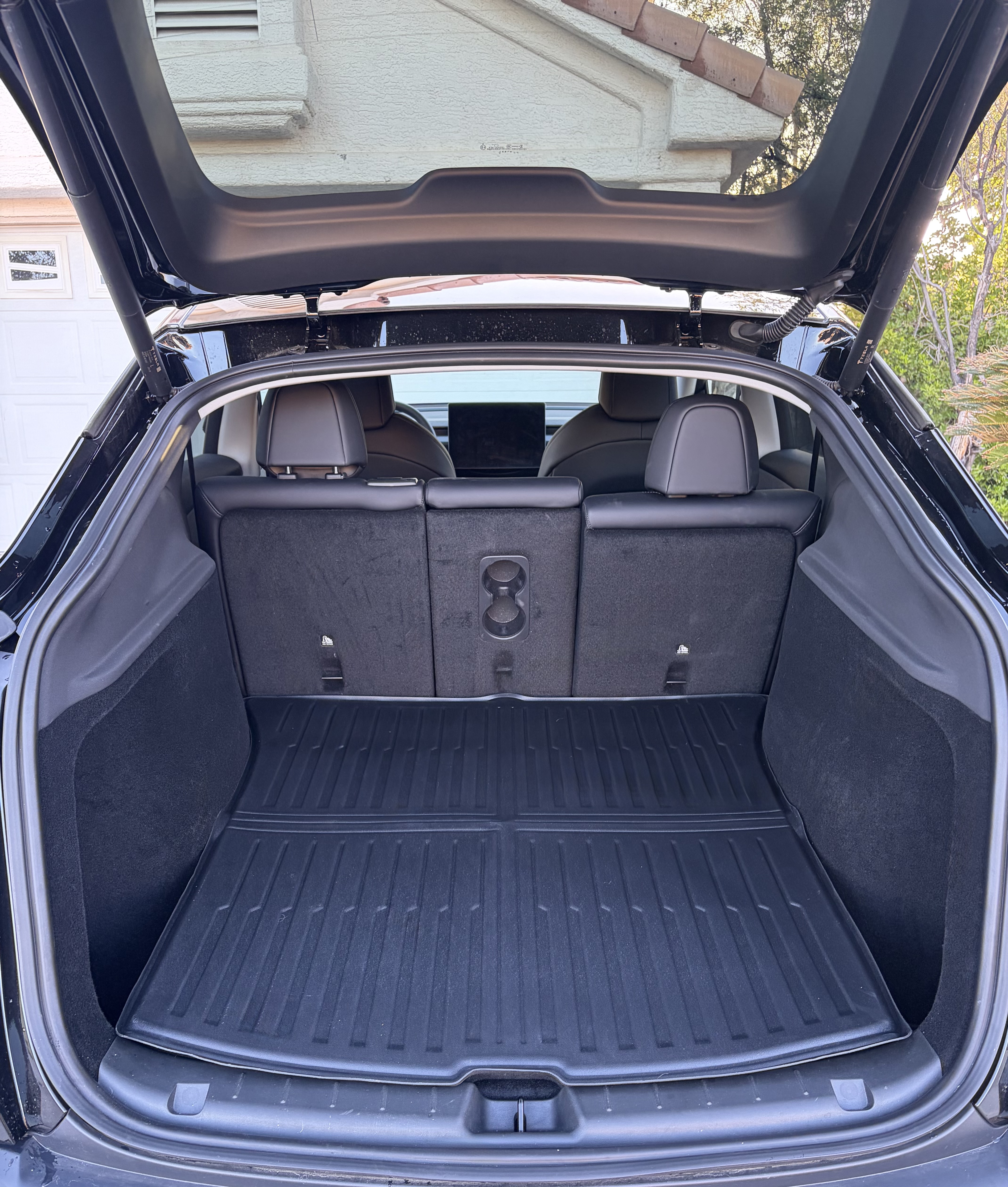 Used 2026 Tesla Model Y 2WD image 10