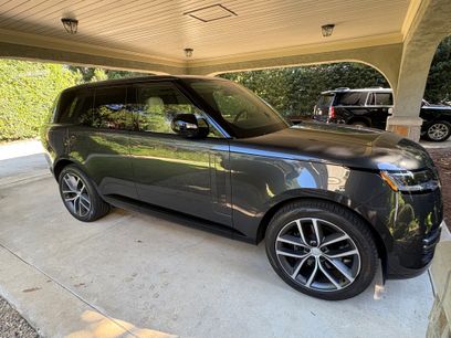 Used 2025 Land Rover Range Rover SE