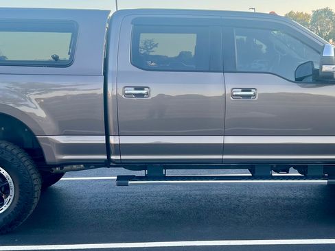 Used 2018 Ford F350 XLT AWD/4WD image 5