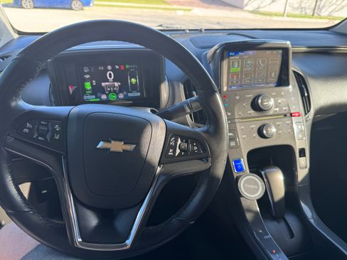 Used 2013 Chevrolet Volt Premium w/ Premium Trim Package image 5