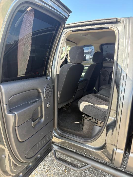 Used 2003 Dodge Ram 2500 Truck SLT AWD/4WD image 11