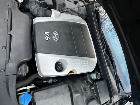 Used 2009 Hyundai Genesis 3.8 w/ Technology Pkg 4 image 14