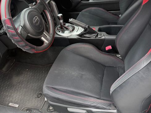 Used 2014 Scion FR-S RWD image 8