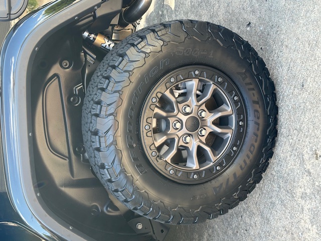 Used 2021 Jeep Wrangler Unlimited Rubicon w/ Dual Top Group AWD/4WD image 15
