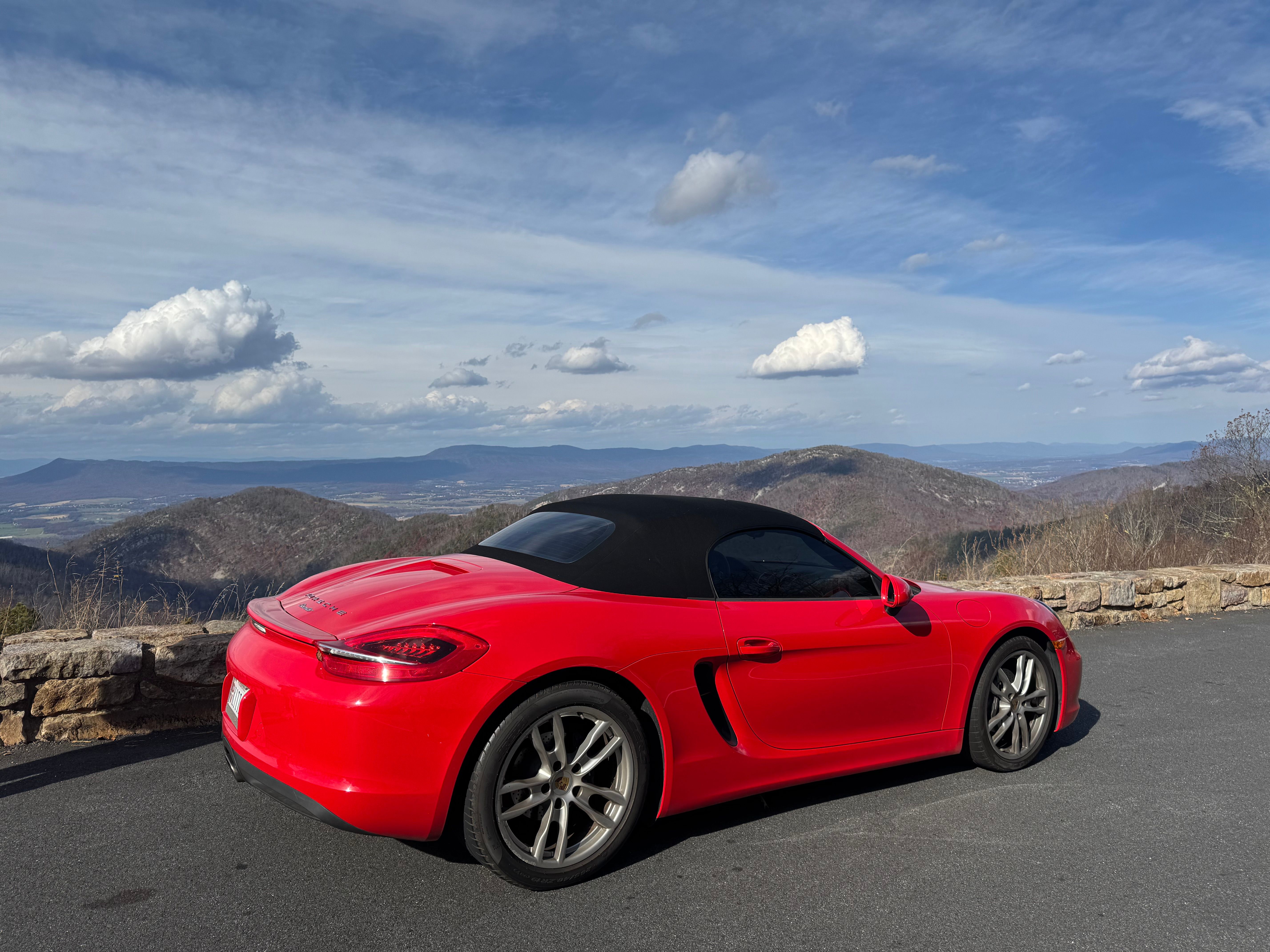 Used 2016 Porsche Boxster RWD image 10