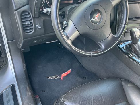 Used 2008 Chevrolet Corvette Coupe w/ Preferred Equipment Group RWD image 9