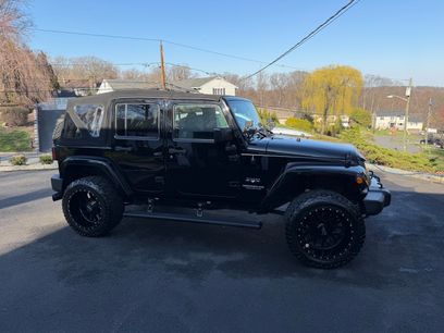 Used 2016 Jeep Wrangler Unlimited Sahara