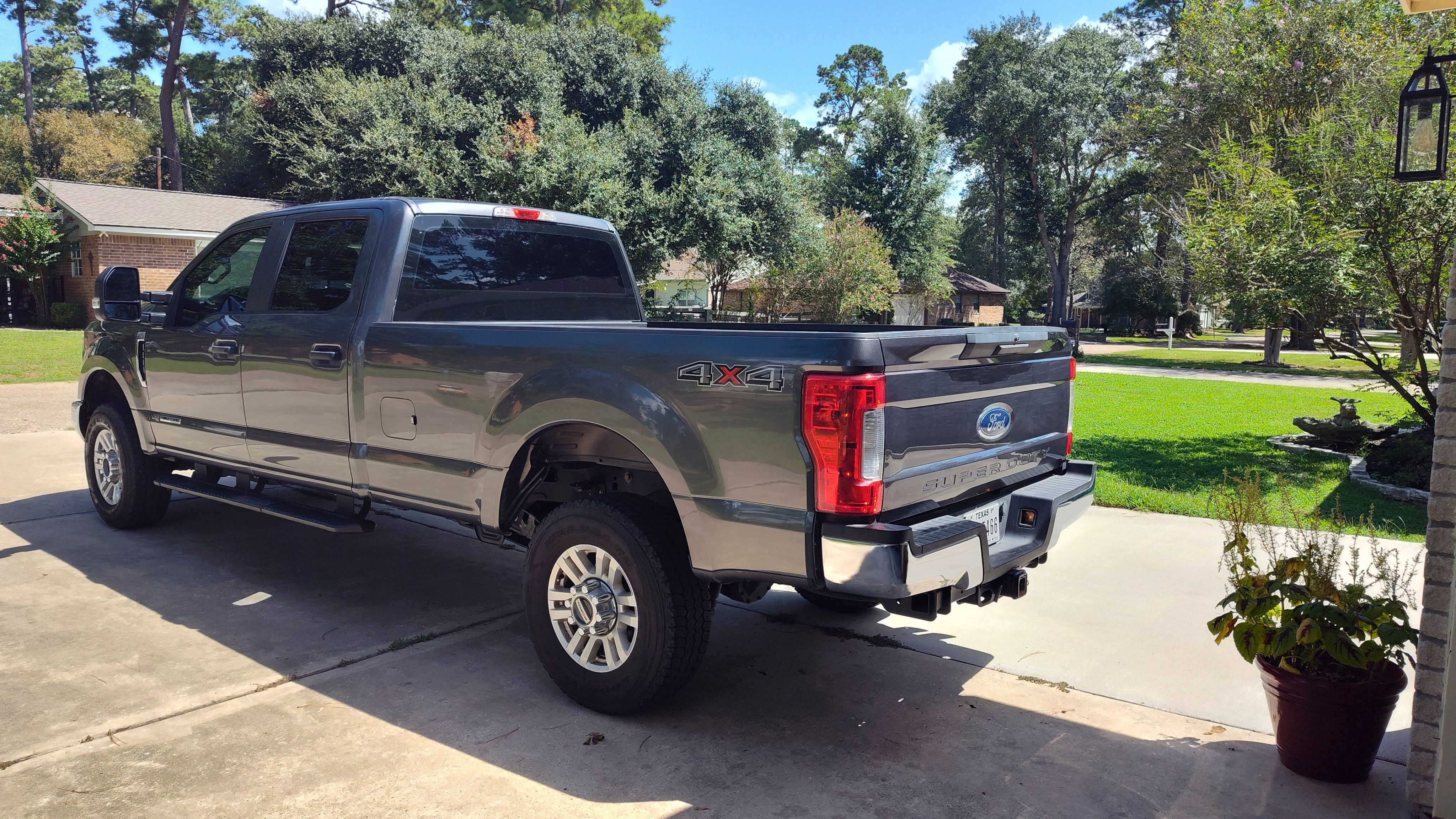 Used 2019 Ford F350 XL w/ STX Appearance Package AWD/4WD image 10