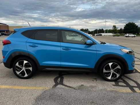 Used 2016 Hyundai Tucson Sport FWD image 4