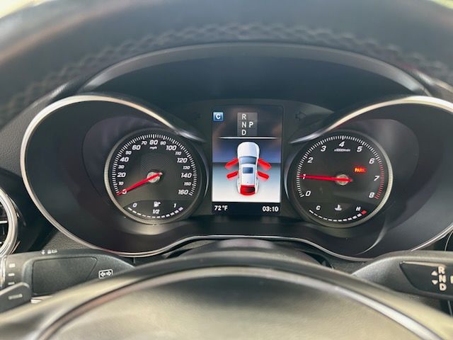 Used 2019 Mercedes-Benz GLC 300 4MATIC Coupe image 11