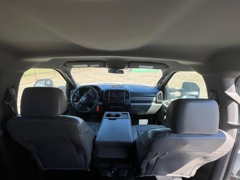 Used 2018 Ford F350 XL w/ Power Equipment Group image 13