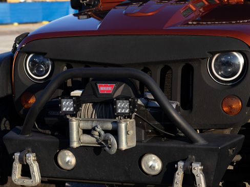 Used 2011 Jeep Wrangler Sport w/ Connectivity Group image 5