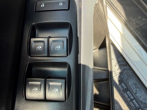Used 2014 Chevrolet Silverado 1500 LTZ Z71 w/ LTZ Plus Package AWD/4WD image 22