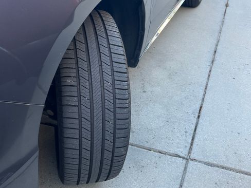 Used 2017 Acura MDX FWD w/ Technology Package image 6