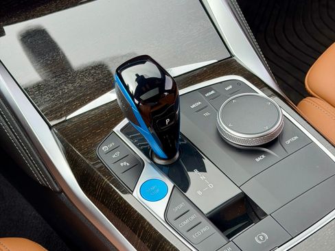 Used 2023 BMW i4 M50 image 11