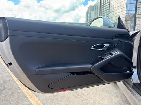 Used 2013 Porsche Boxster S RWD image 19