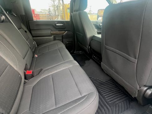 Used 2023 GMC Sierra 3500 SLE w/ SLE Value Package image 10