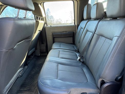 Used 2015 Ford F550 4x4 Crew Cab Super Duty image 11