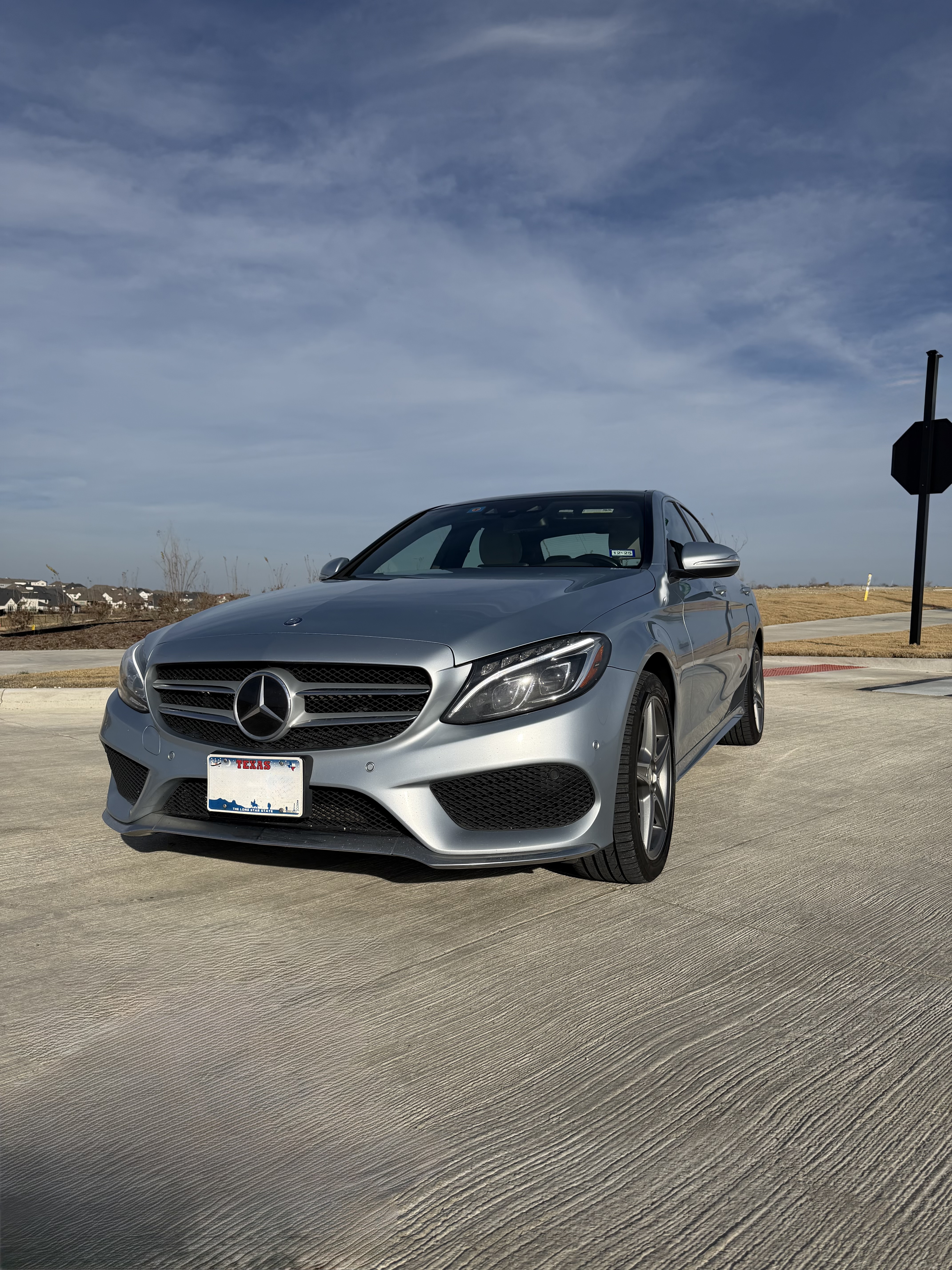 Used 2015 Mercedes-Benz C 400 4MATIC image 2
