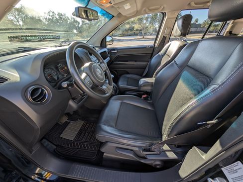 Used 2015 Jeep Compass Sport w/ Power Value Group image 32