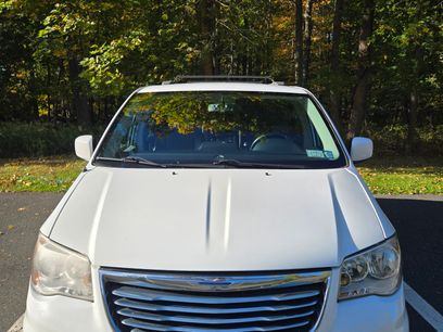 Used 2015 Chrysler Town & Country Touring