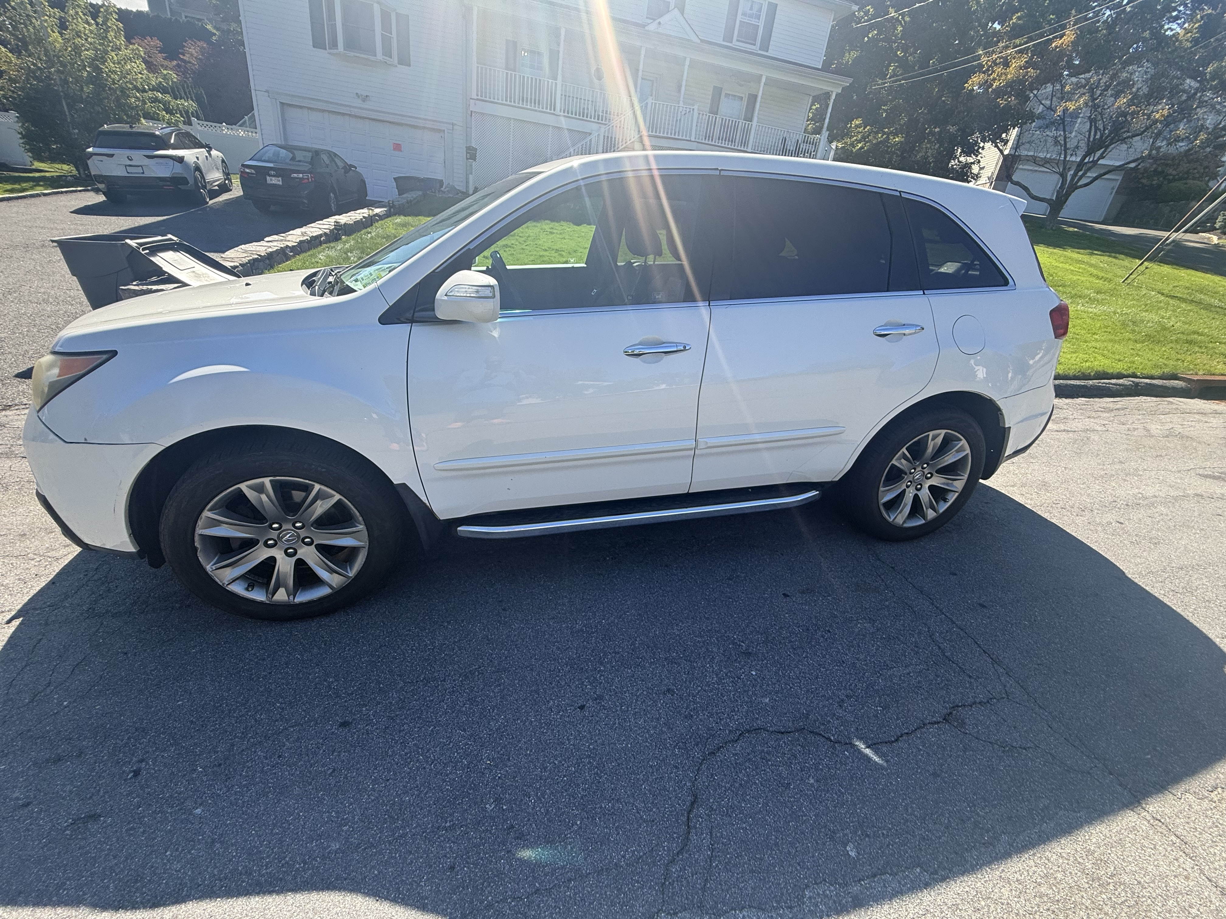 Used 2011 Acura MDX w/ Advance Package AWD/4WD image 23