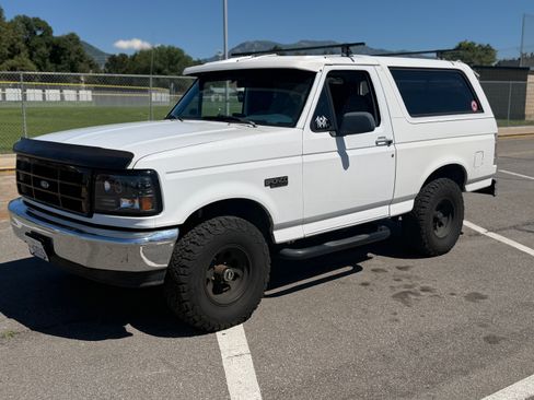 Used 1996 Ford Bronco AWD/4WD image 2