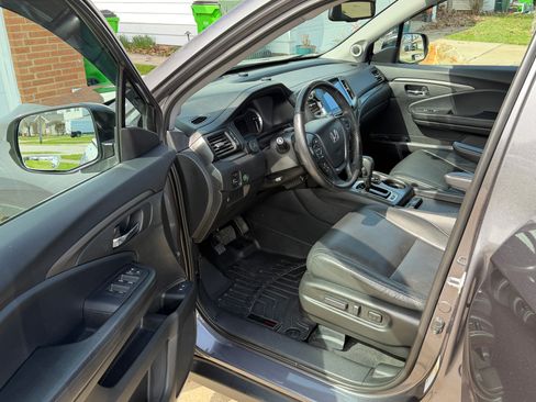 Used 2018 Honda Pilot EX-L image 17