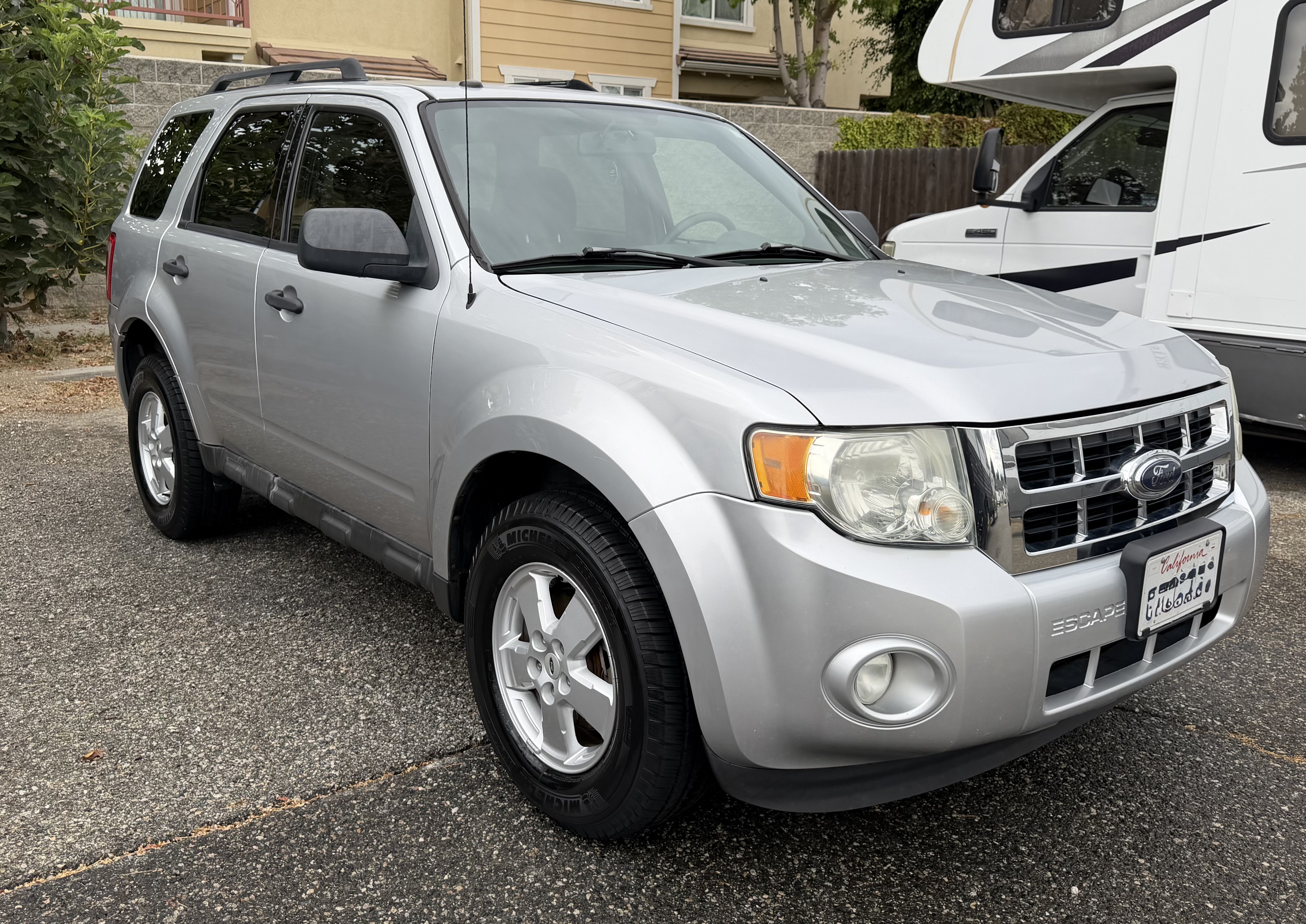 Used 2010 Ford Escape XLT FWD image 8