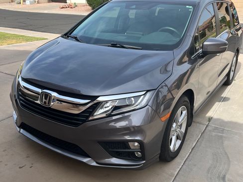 Used 2019 Honda Odyssey EX image 2