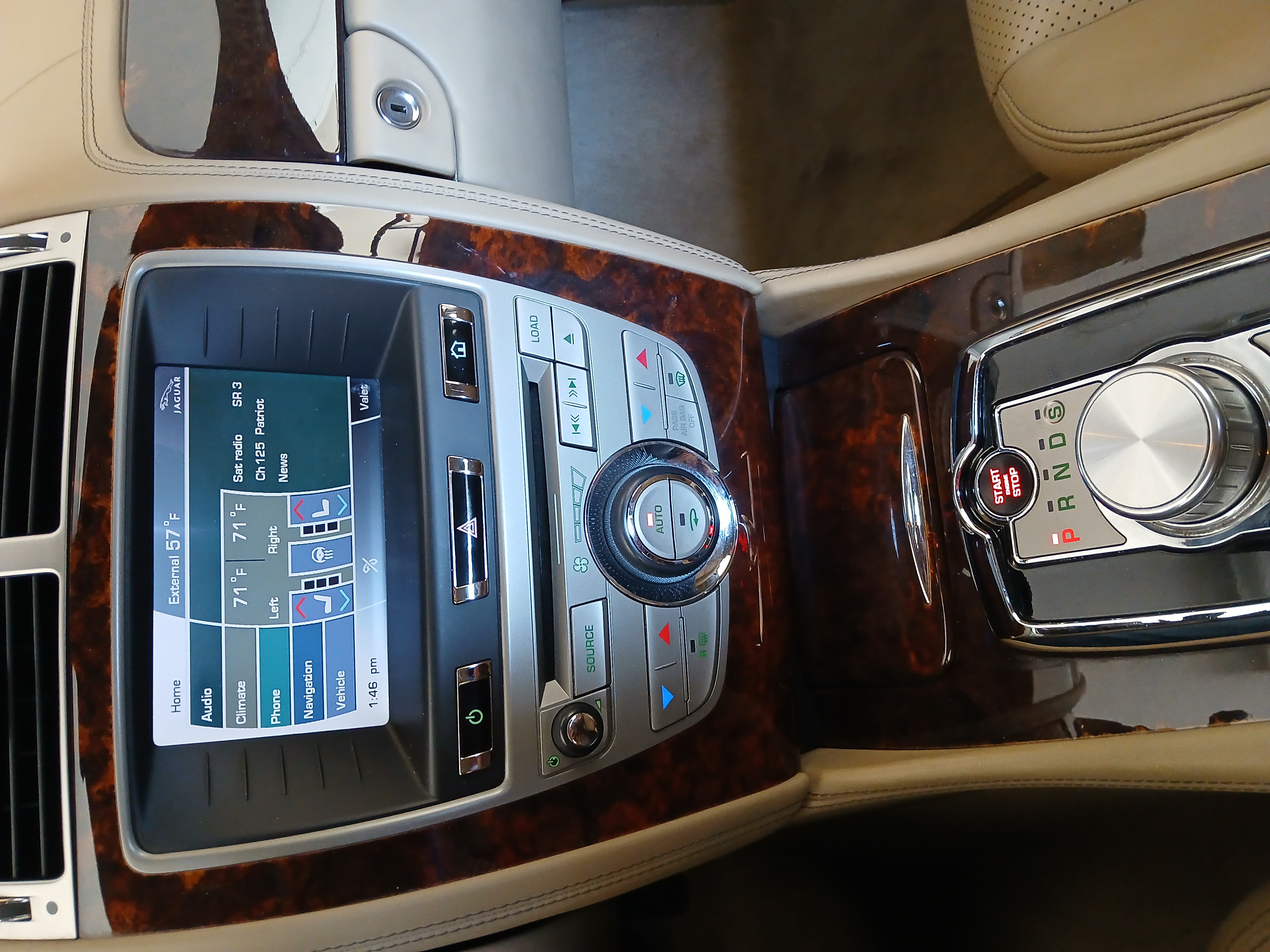 Used 2011 Jaguar XK Convertible RWD image 10