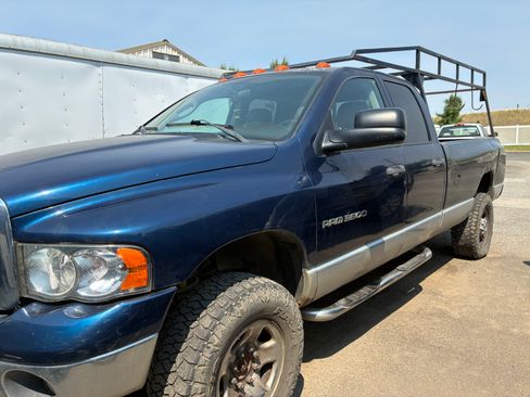 Used 2004 Dodge Ram 3500 Truck SLT w/ Trailer Tow Group AWD/4WD image 7