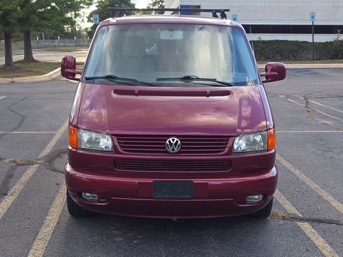 Used 2003 Volkswagen Eurovan MV image 5