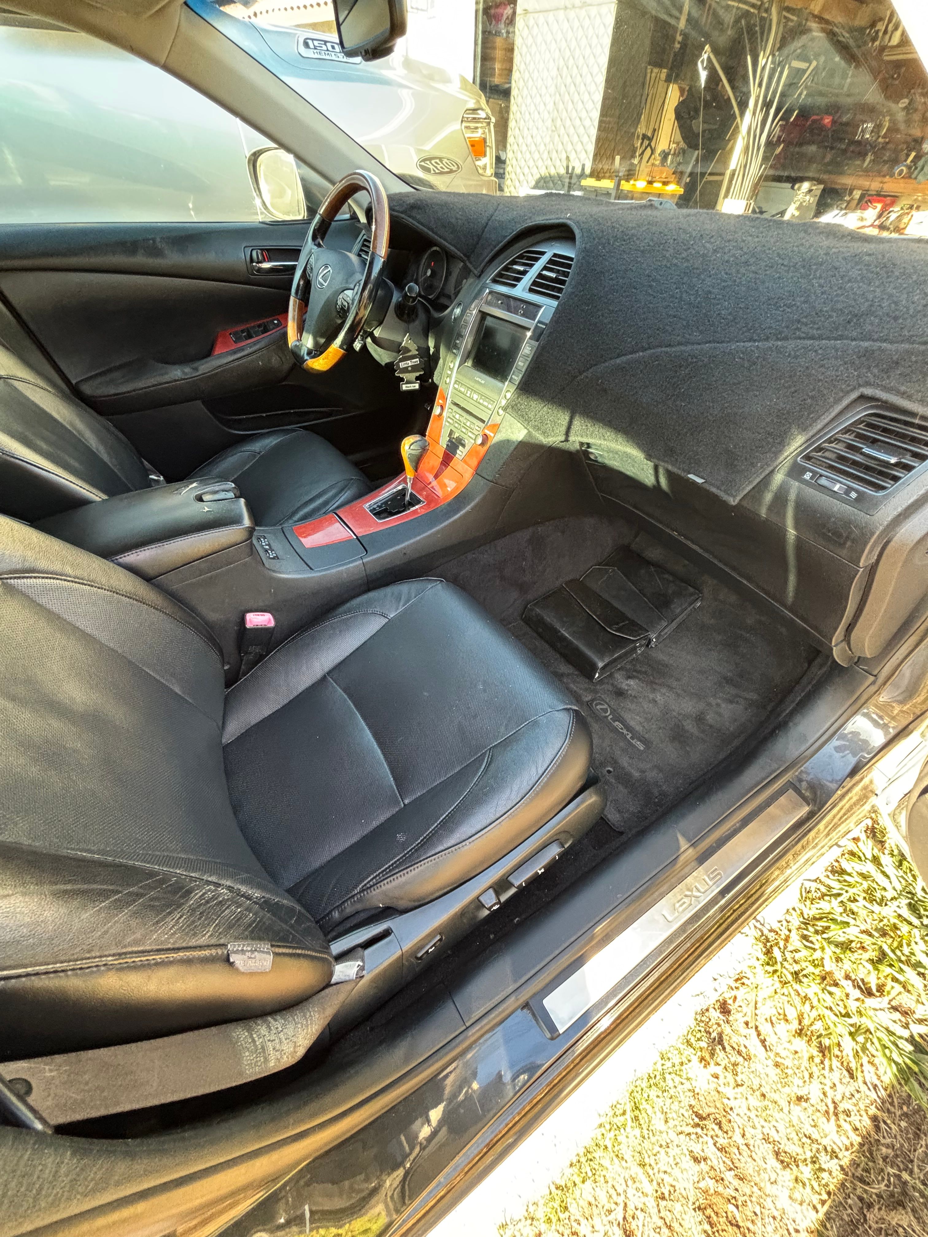 Used 2007 Lexus ES 350 w/ Premium Plus Pkg FWD image 14